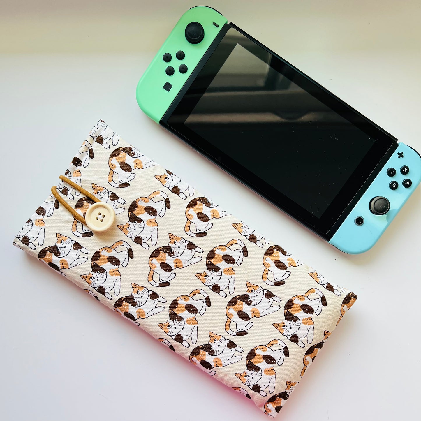 Cat print Nintendo switch sleeve